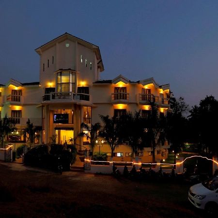 The Sea Horse Resort Baga Extérieur photo