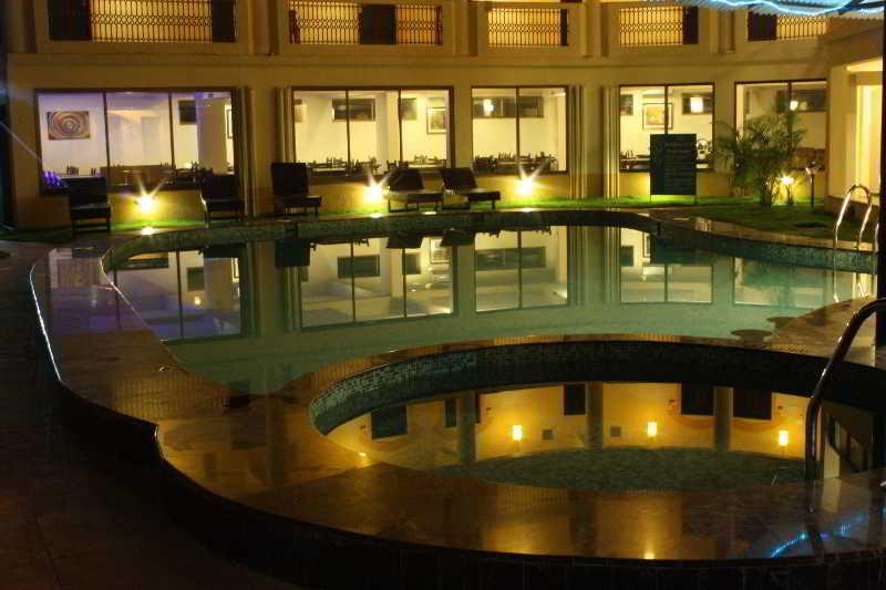 The Sea Horse Resort Baga Extérieur photo