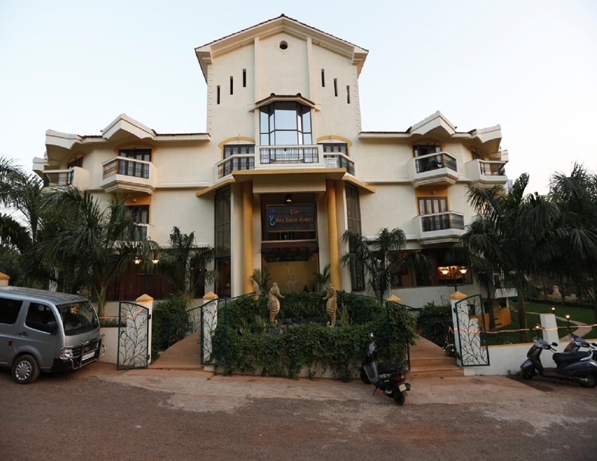 The Sea Horse Resort Baga Extérieur photo