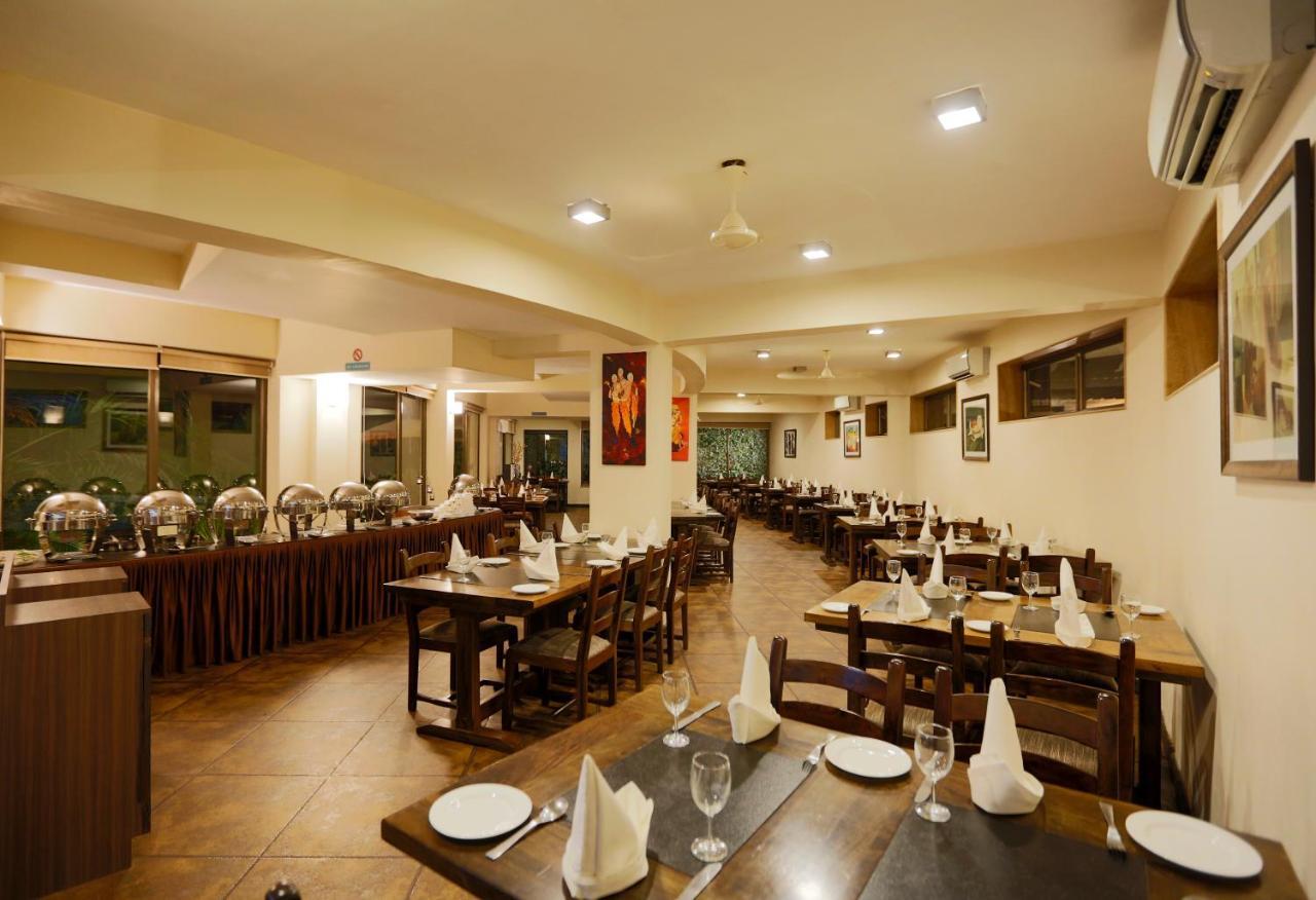 The Sea Horse Resort Baga Extérieur photo